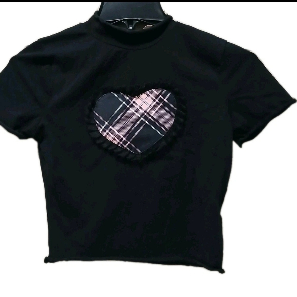 Gothic Lolita Girls Large Heart Motif Turtle Neck Short Sleeved Top LARGE